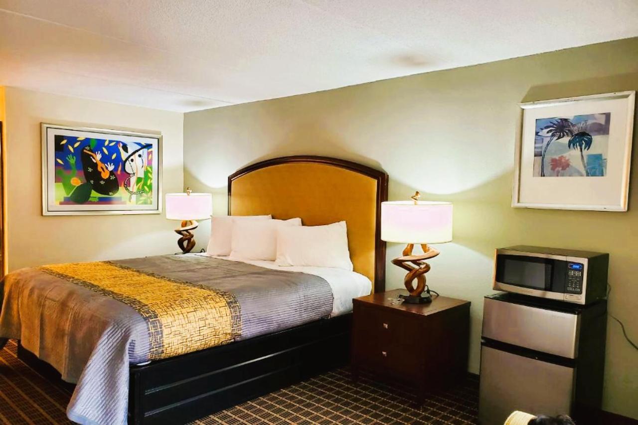 Palmetto Inn & Suites By Oyo オレンジバーグ エクステリア 写真