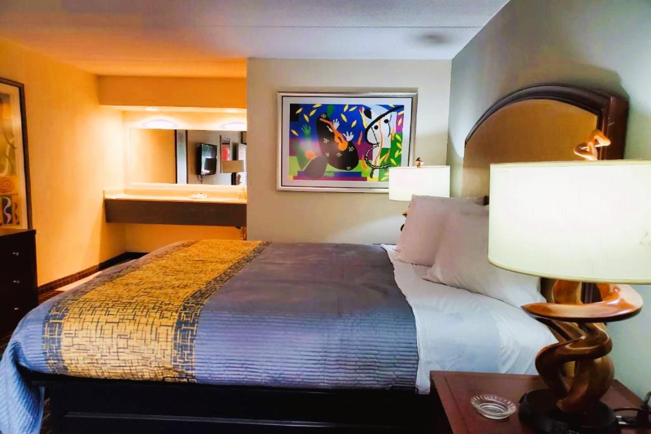Palmetto Inn & Suites By Oyo オレンジバーグ エクステリア 写真